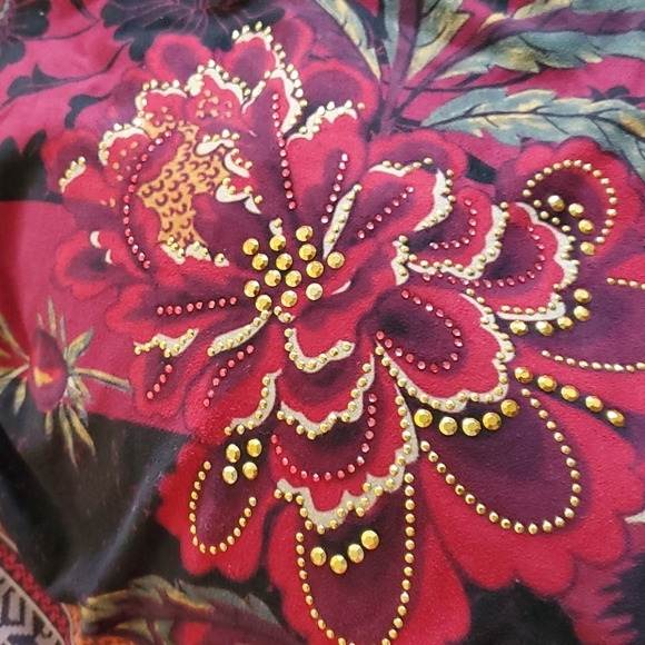 Suede Floral & Rhinestone Decorated Tunic - Picture 4 of 5